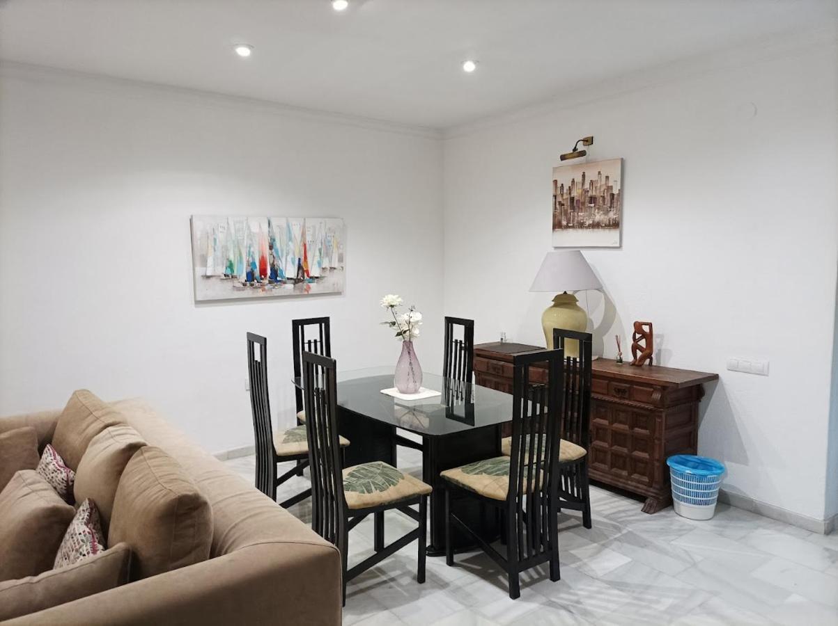 Large 2 Bed Apt Puerto Banus Marina Private Parking Lejlighed Marbella Eksteriør billede
